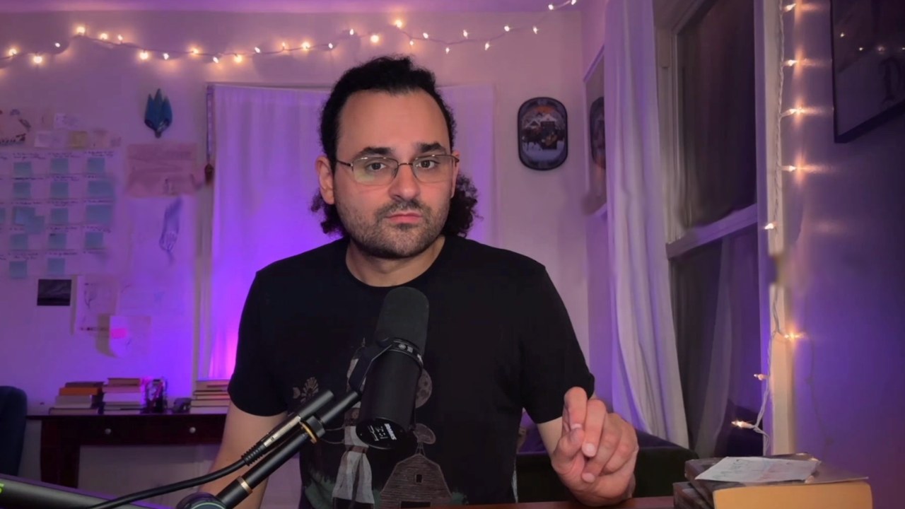 Jordan Bianchi at his microphone